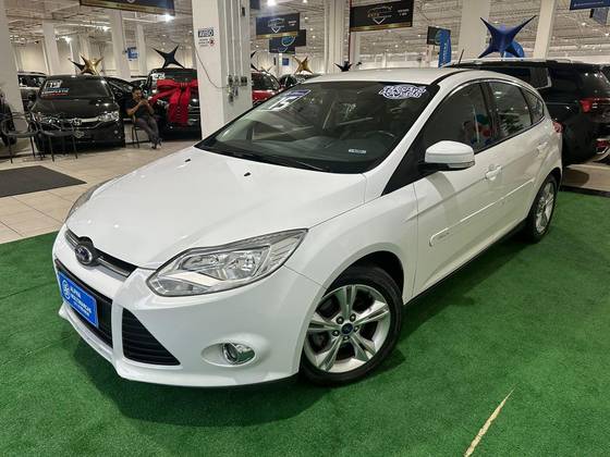 FORD FOCUS 1.6 SE 16V FLEX 4P POWERSHIFT